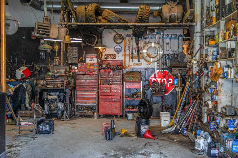 How To Store Books In A Garage? The DO’s and DONT’s