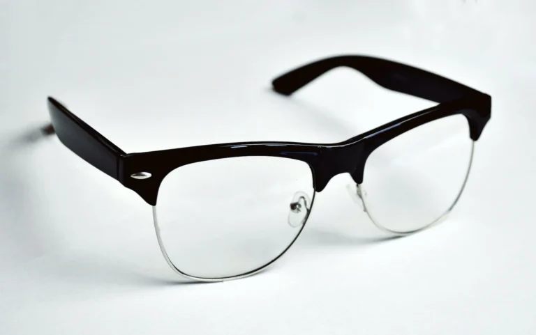 Disadvantages of Reading Glasses You Might Not Know